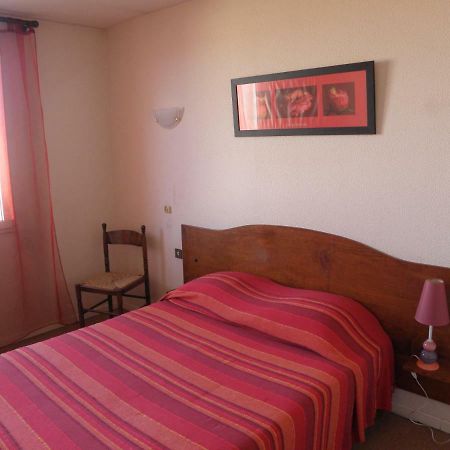 Hotel Le Barry Villefranche-dʼAlbigeois Esterno foto
