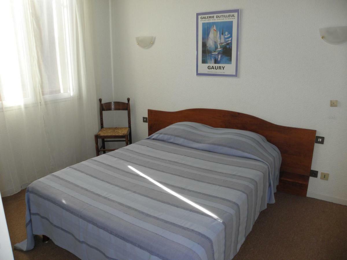 Hotel Le Barry Villefranche-dʼAlbigeois Esterno foto