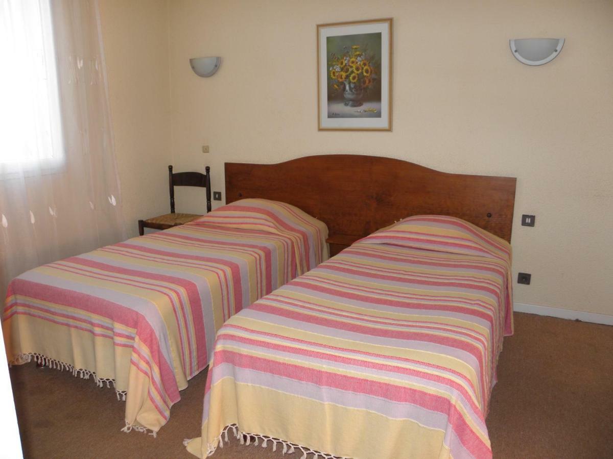 Hotel Le Barry Villefranche-dʼAlbigeois Esterno foto